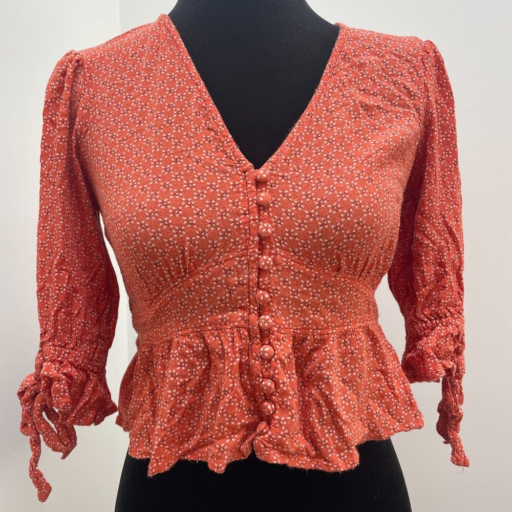 Abercrombie and Fitch- Orange Floral V Neck Button Detail Short Sleeve Crop Top